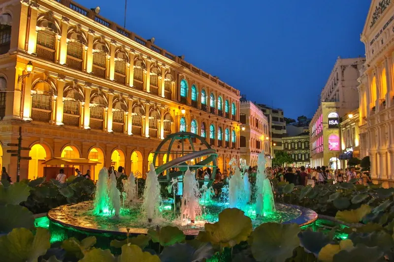 Senado Square (Largo do Senado) in Macau