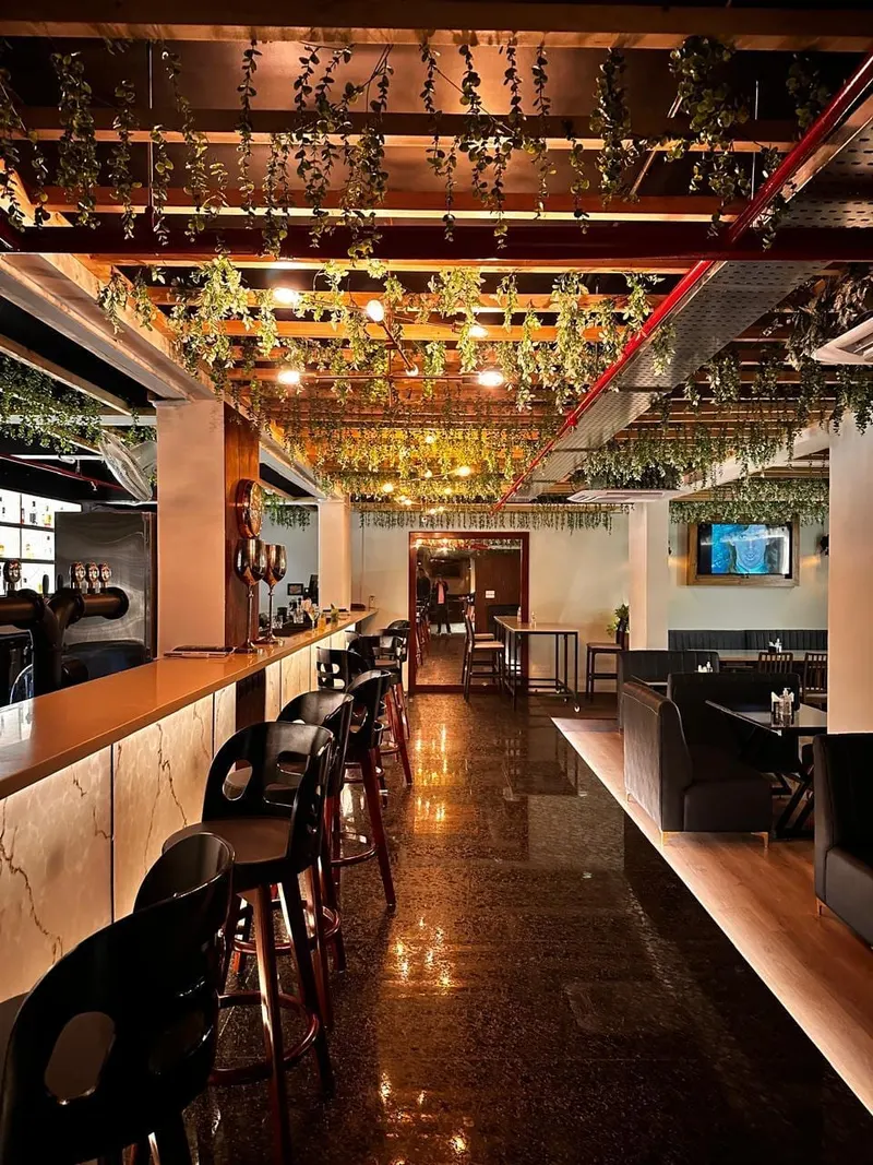 Elevate Bar by The Altruist