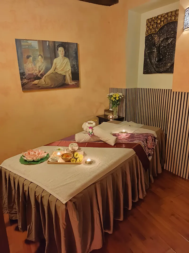 Rung Arun Thai Massage Center