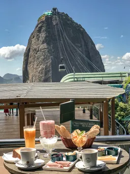 Embaixada Carioca