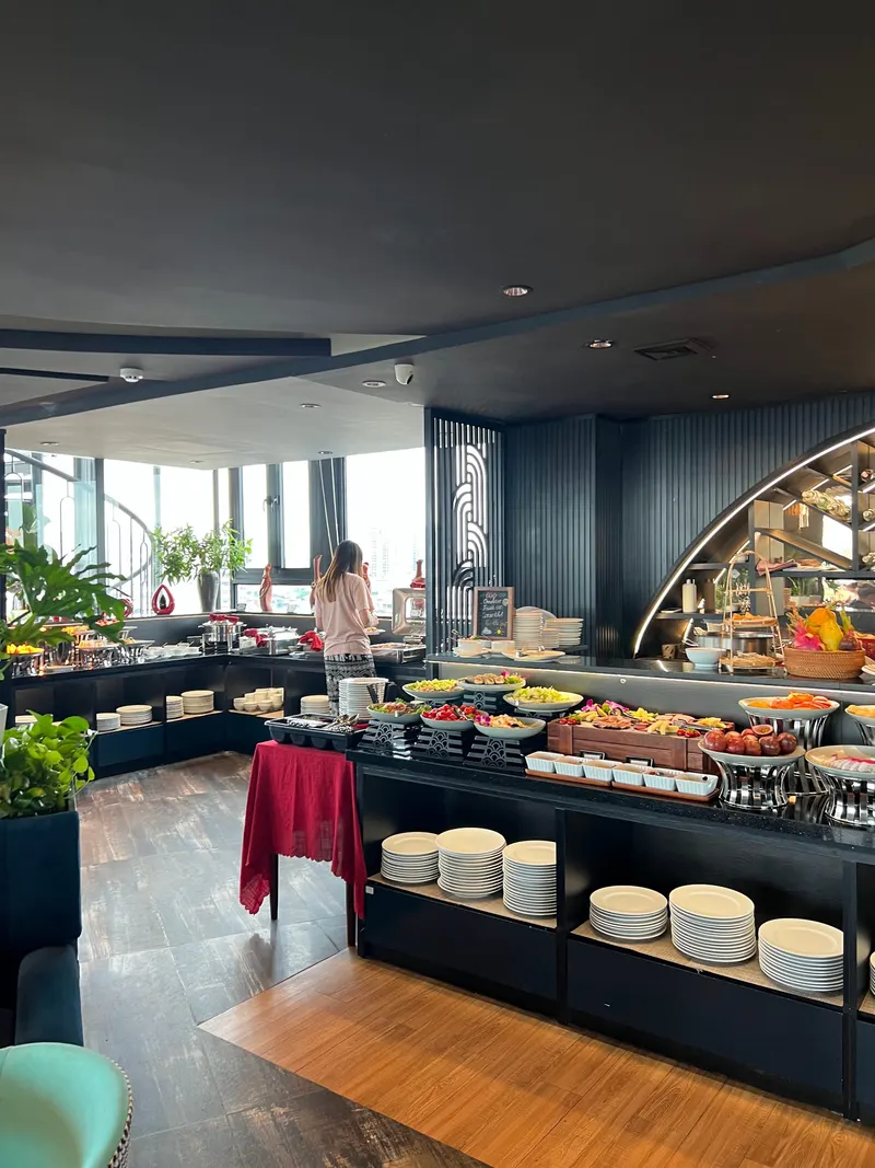 May De Ville Corner Restaurant & Rooftop Bar in Tran Hung Dao, Hanoi