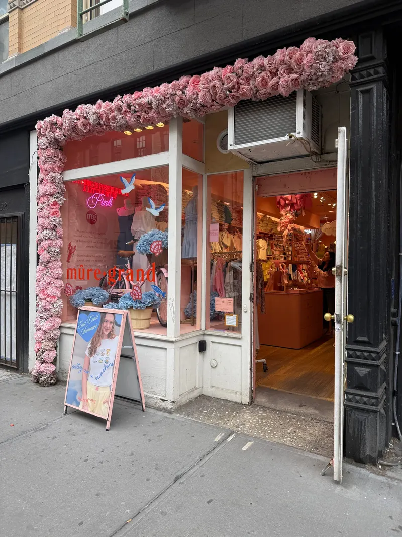 Mure and Grand - West Village