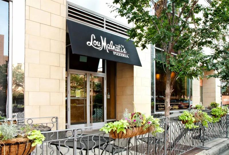 Lou Malnati's Pizzeria in South Loop, Chicago