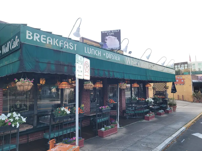 White Wolf Cafe in Lake Formosa, Orlando