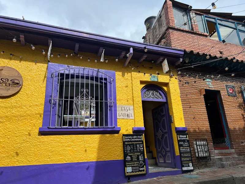 Café Casa Galería in La Candelaria, Bogota