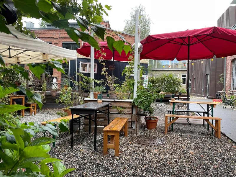 LüttLiv Restaurant