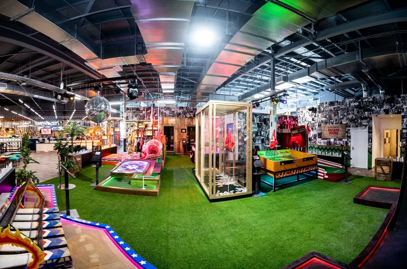 Holey Moley Golf Club Carousel