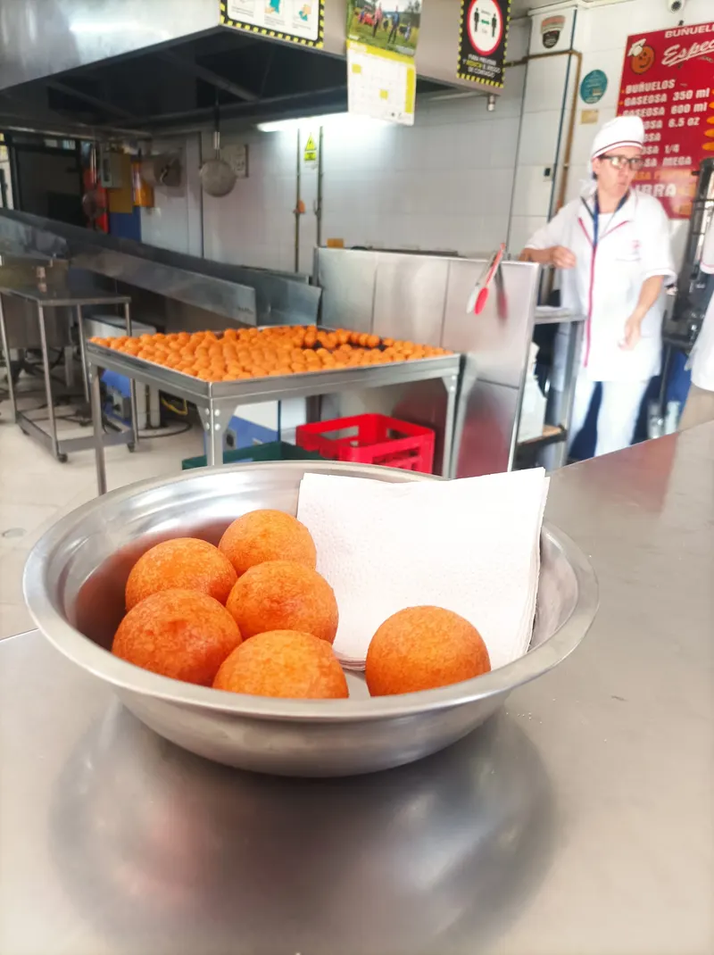 Buñueleria Especial in Belen, Medellin