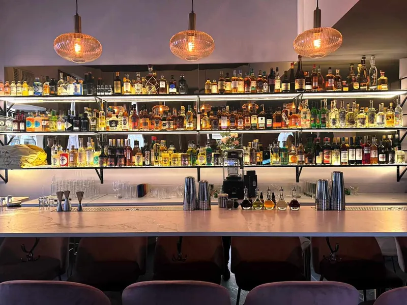 you cocktail bar