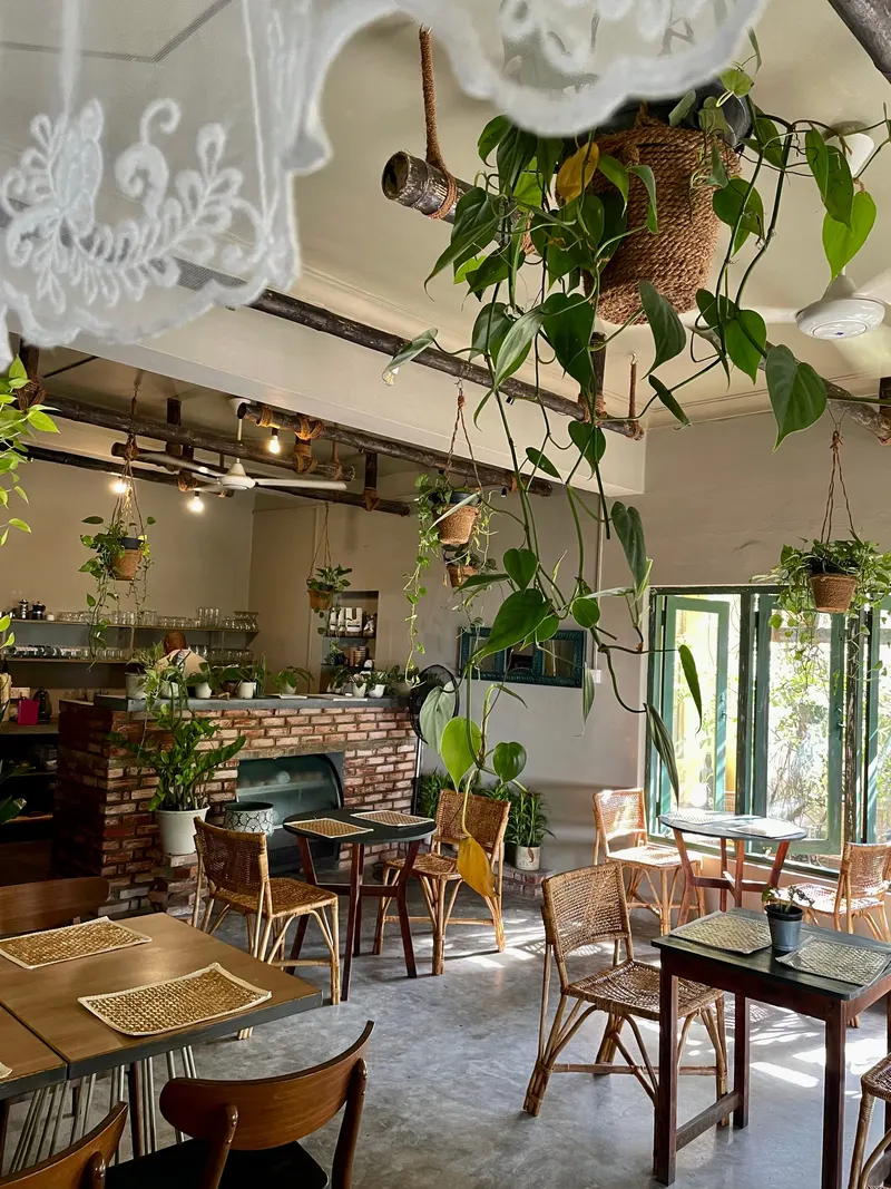 Life’s Good Kitchen in Manning Town, Colombo