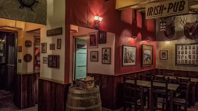 Slainte Irish Pub