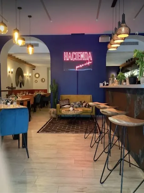 HACIENDA BAR Y COCINA