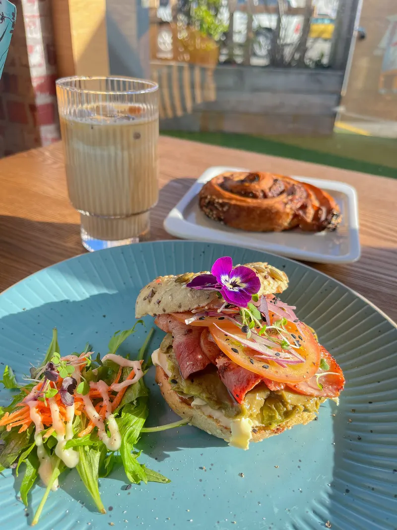 N’Joy Cafe