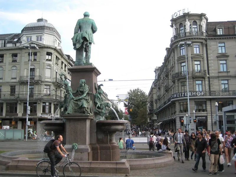 Bahnhofstrasse in Zurich