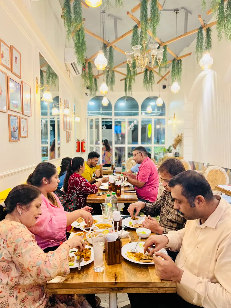 BHAJIYAWALA & CO.
