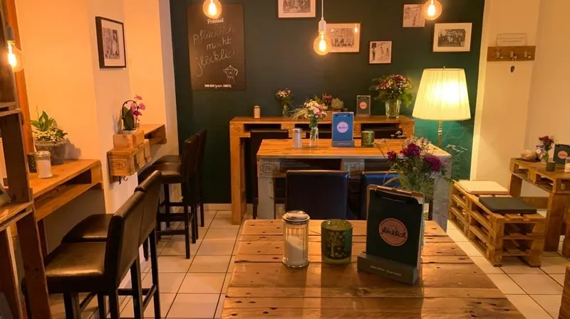 Jlöcklich Barista Café