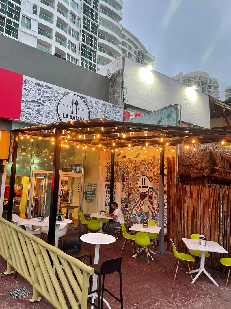 La Bamba “Mex-Seafood” in Punta Cancun, Cancun