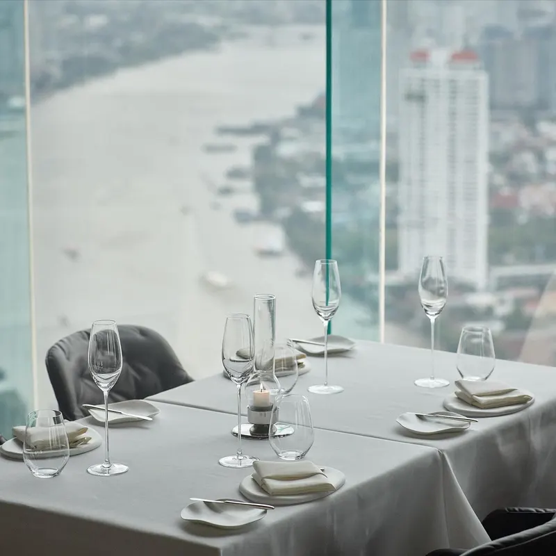 Mezzaluna in Bang Rak, Bangkok
