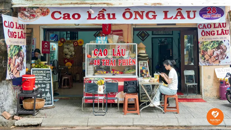 Lily Cafe - Cao Lầu Ong Lau