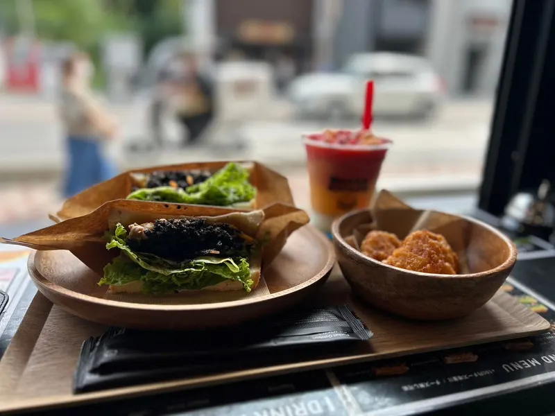 ホットサンド専門店 'OHANABATAKE 祇園店