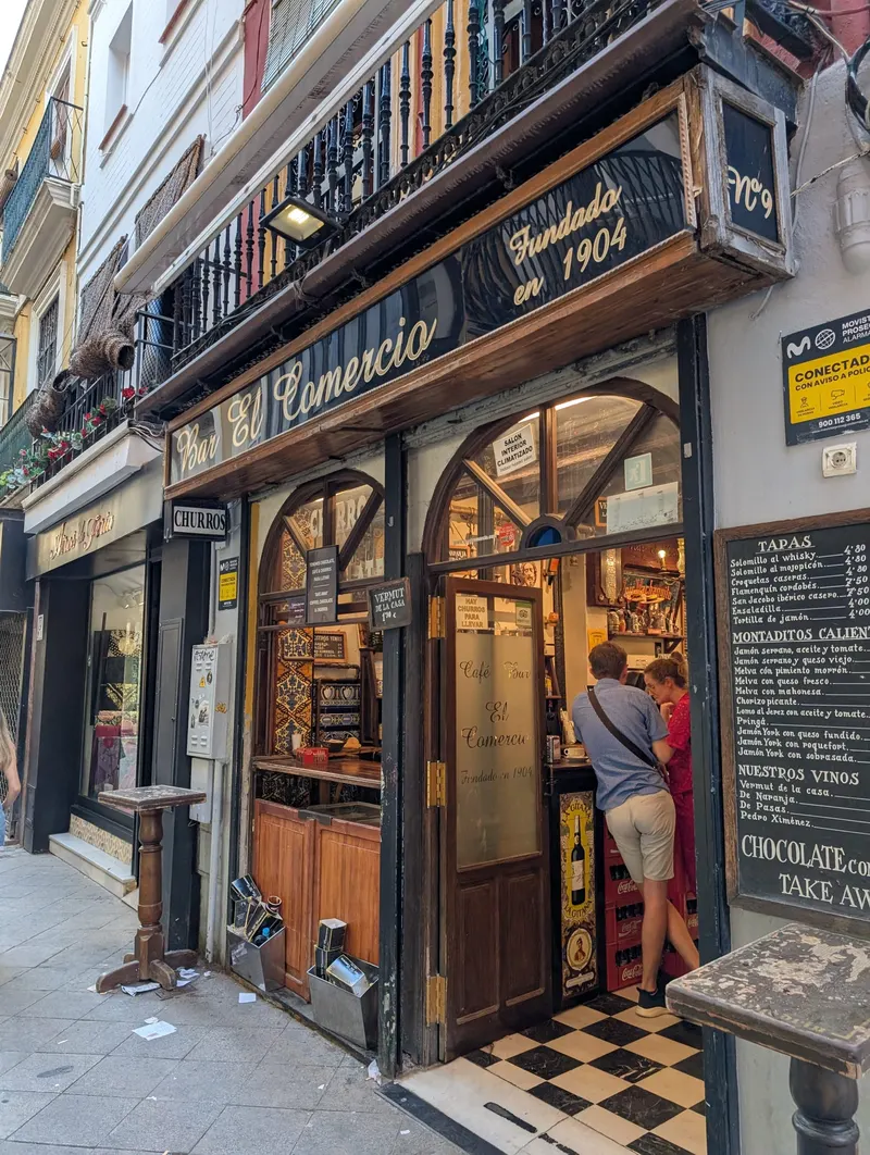 Bar El Comercio