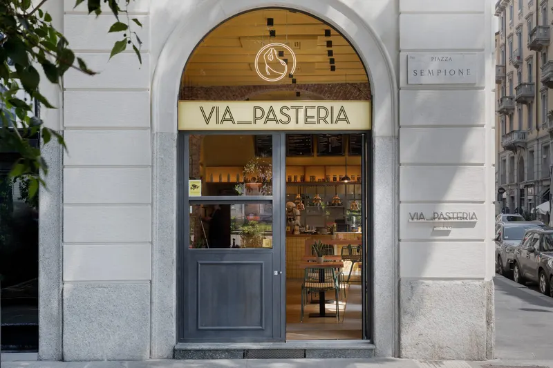 Via Pasteria - Arco Delle Pace
