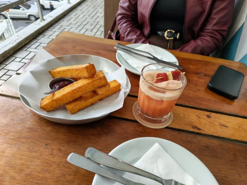 Orfeu Bar e Restaurante