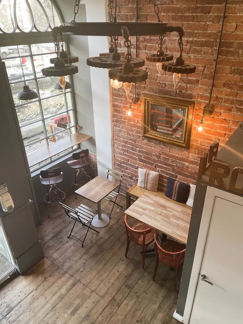 Elm Row Cafe