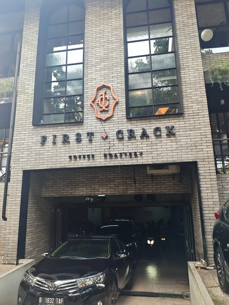 First Crack Coffee - Jl Bumi
