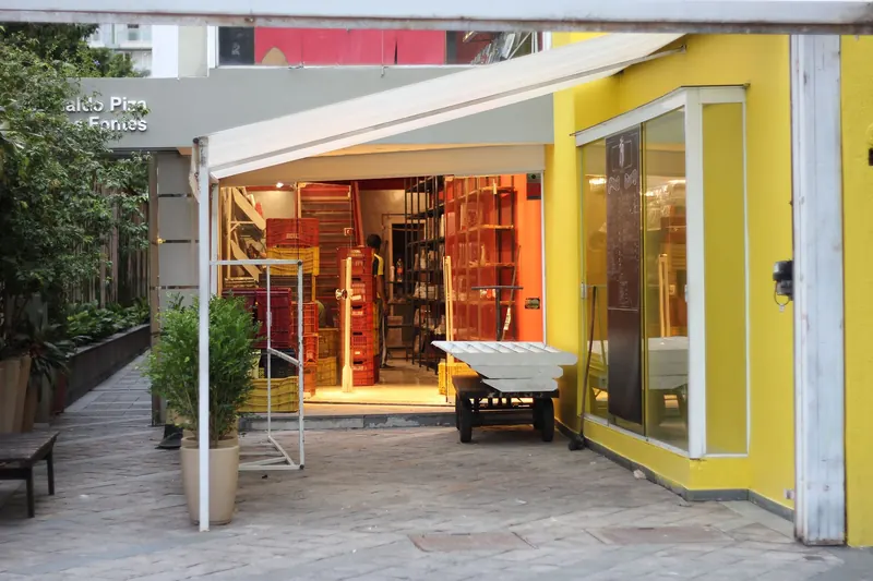 Comix Book Shop Bookstore