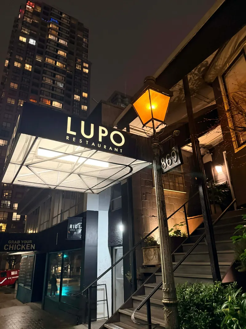 Lupo Restaurant & Vinoteca