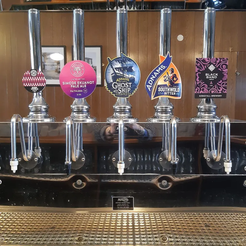 Piccadilly Tap