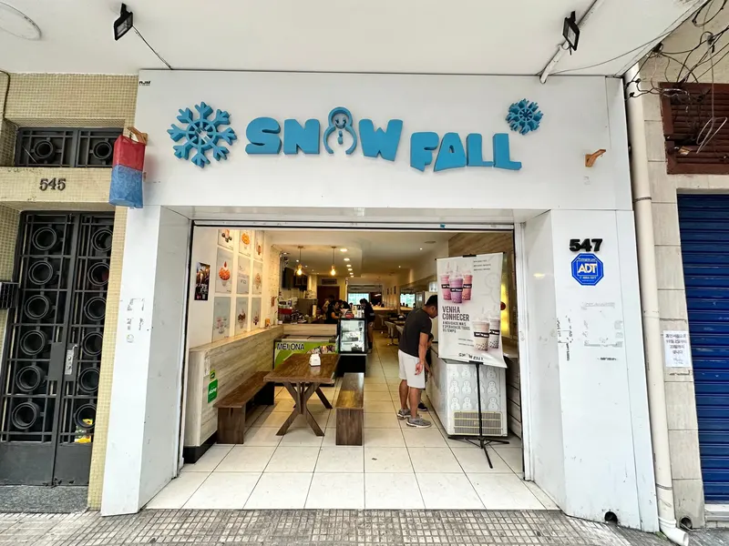 Snow Fall Dessert Cafe in Bom Retiro, Sao Paulo