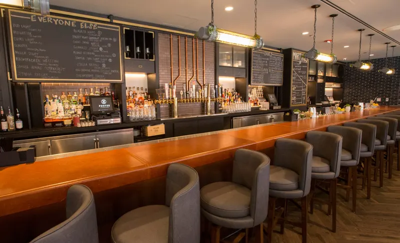 Porter Kitchen & Deck in West Loop Gate, Chicago