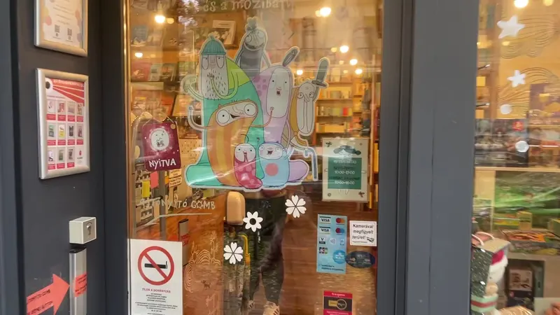 Pozsonyi Pagony book store