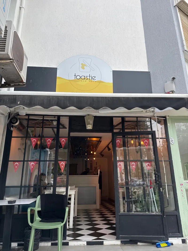 Toastie in Yeşilbahçe, Antalya