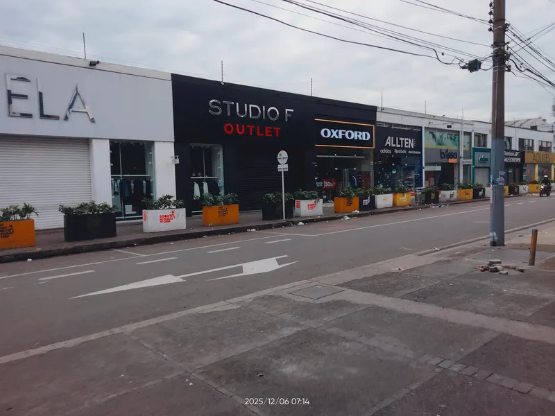 Outlet de las Américas