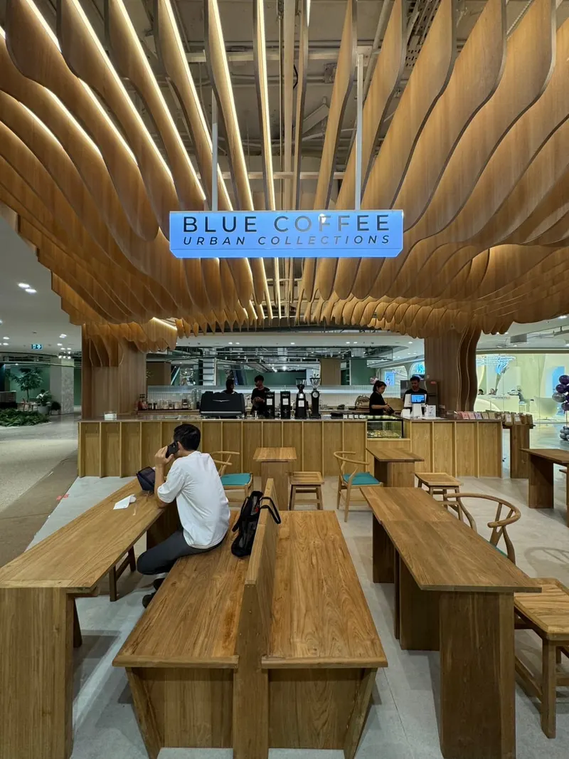 Blue Coffee UC At Central World