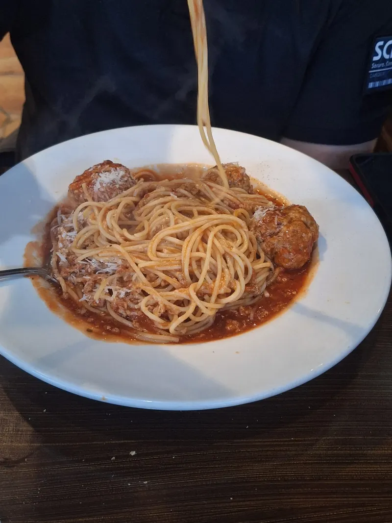 Scarolies Pasta Emporium in Pointe-Claire, Montreal