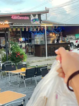 Nai Yang Fresh Market