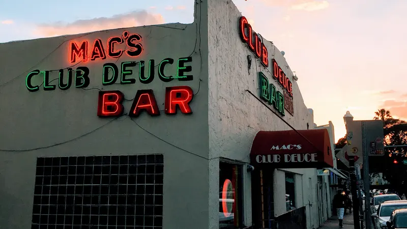 Mac's Club Deuce ️