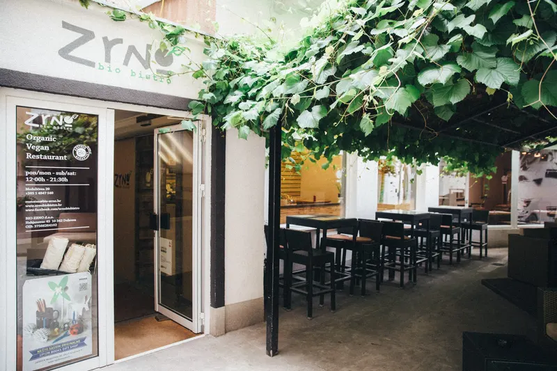 Zrno bio bistro in Andrija Medulić, Zagreb