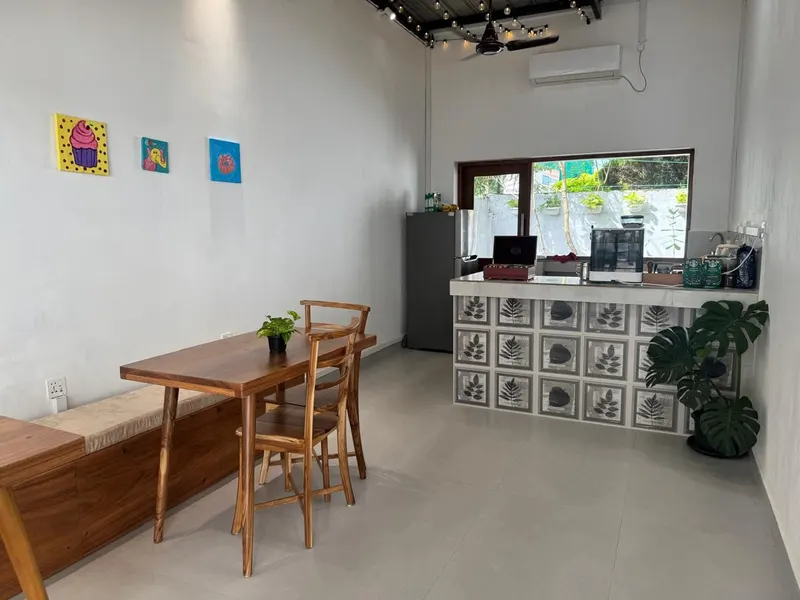 Lia Cafe