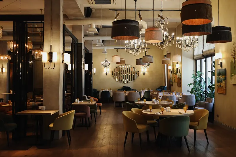 Dedi, Gruzinskiy Restoran