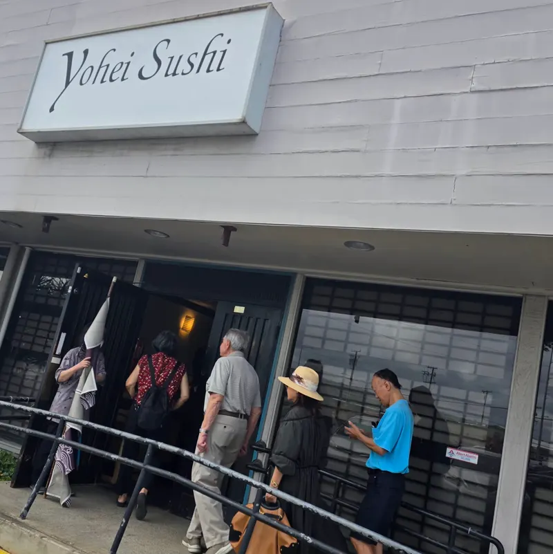 Yohei Sushi Restaurant in Dillingham, Honolulu
