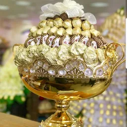 Larissa Chocolates & Flowers & Dates لاريسا