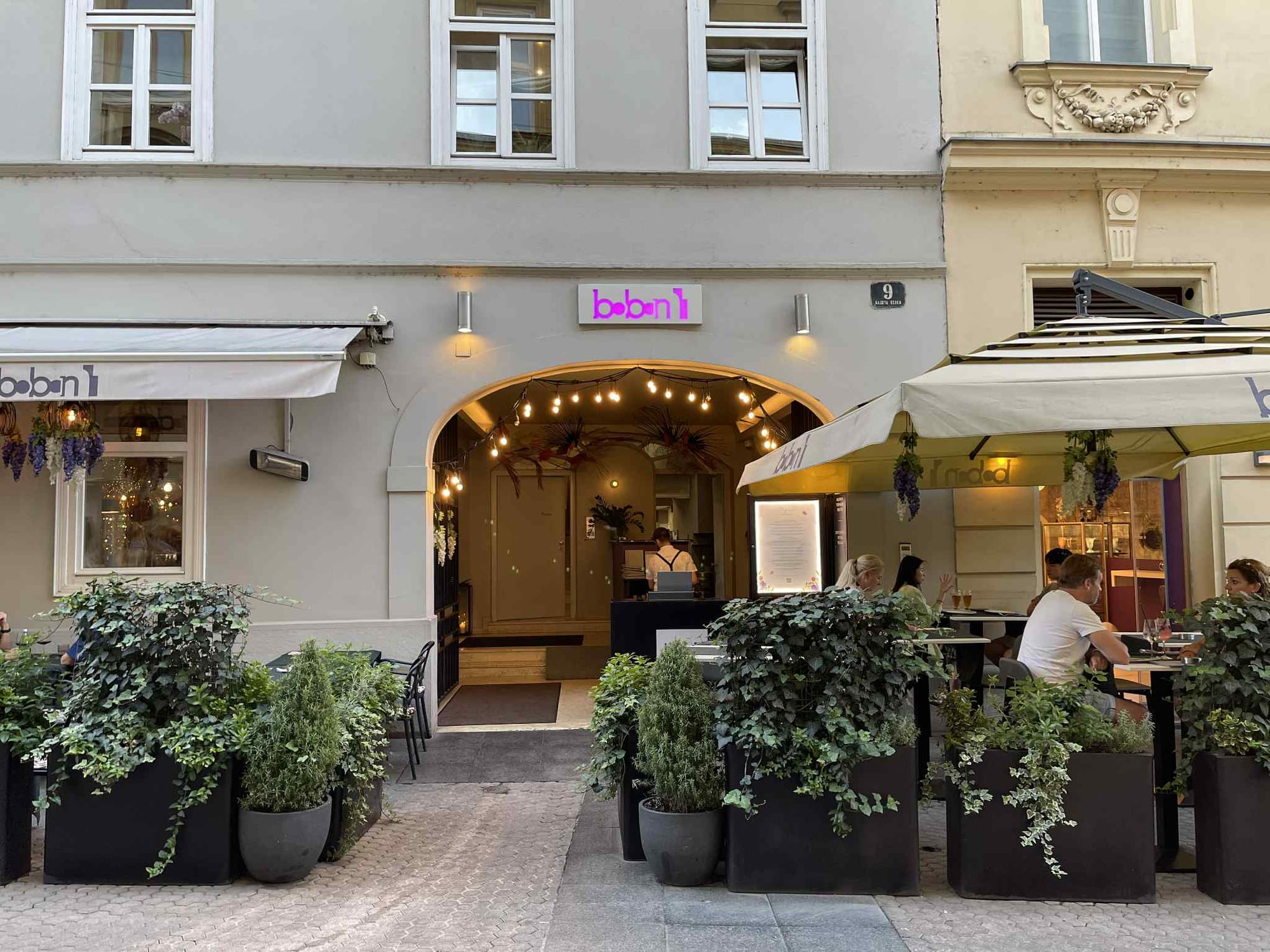 Cvjetni trg in Zagreb