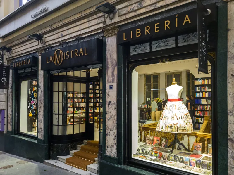 Librería La Mistral