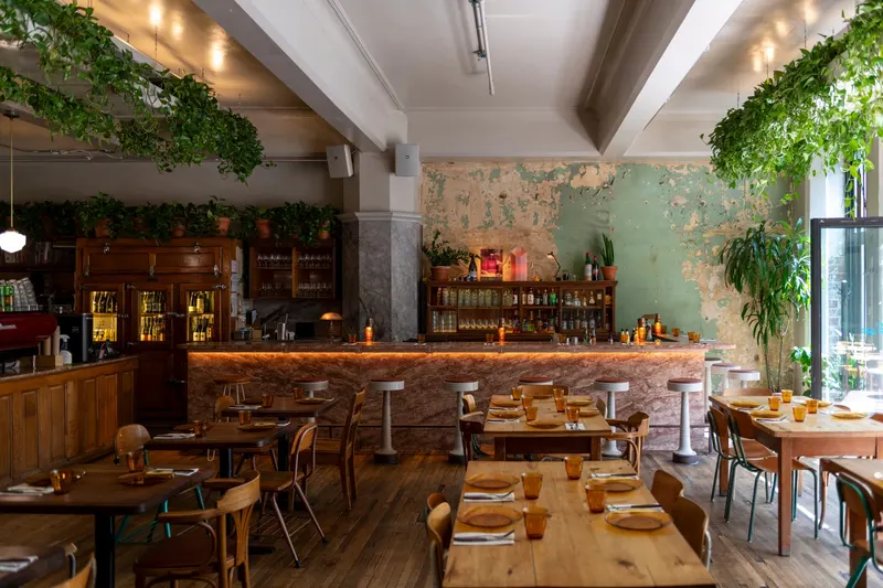 Café Parvis in Downtown, Montreal