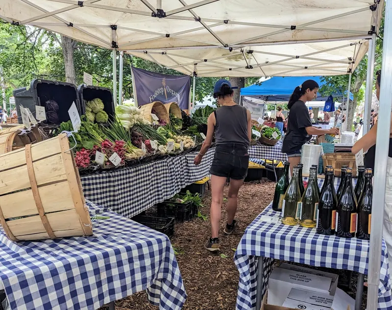 Trinity Bellwoods Farmers' Market